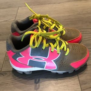Under Armour Girls Cleats Size 11